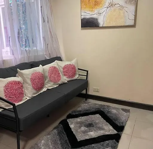 Apartment Lovely Away From Manila